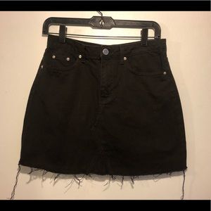 H&M Frayed Jean Skit